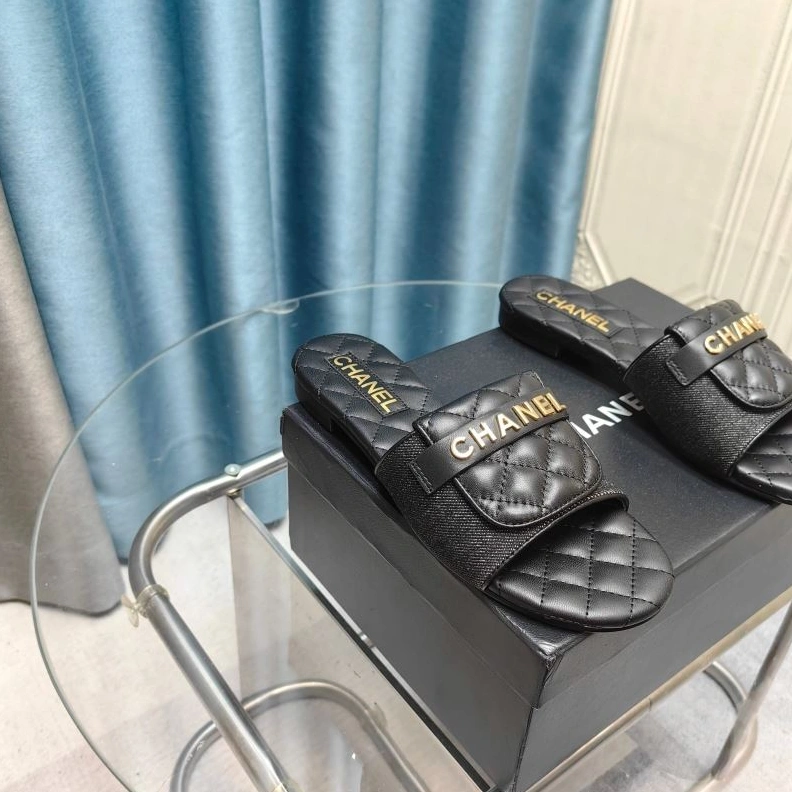 Functional Chxnxl Slippers 122611