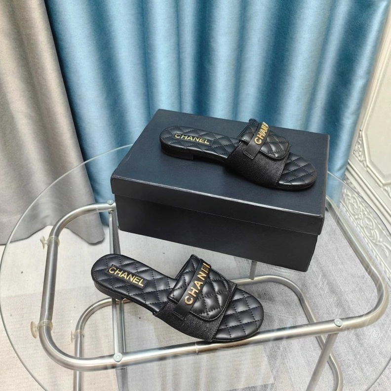 Functional Chxnxl Slippers 122611