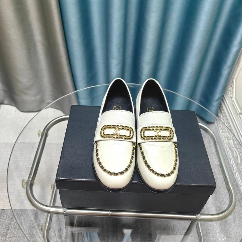 Chxnxl Leather Shoes Bright 123040