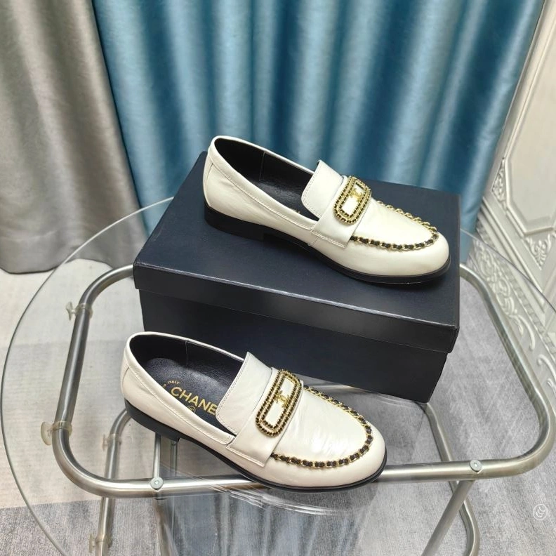 Chxnxl Leather Shoes Bright 123040