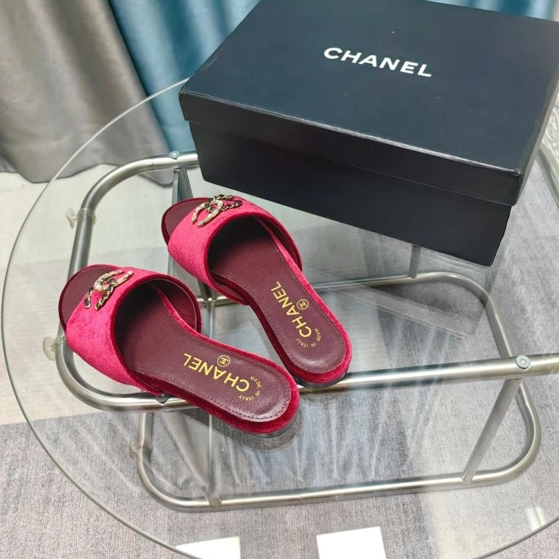 StreetReady Chxnxl Slippers 122583
