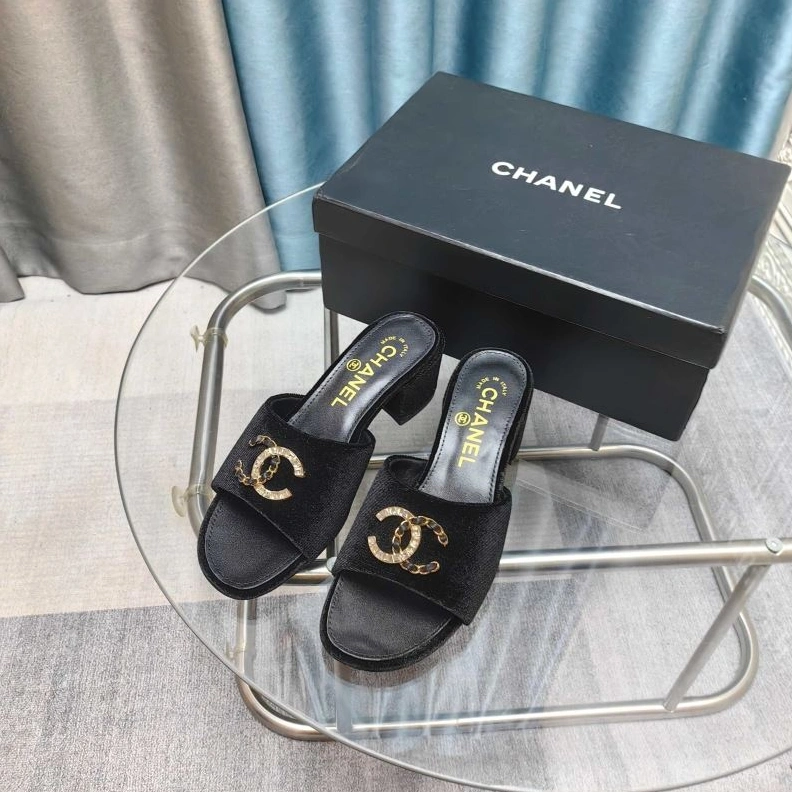Chxnxl Slippers Sleek 122593