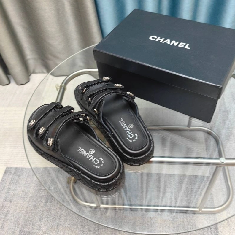 Fashionable Chxnxl Sandals 122954
