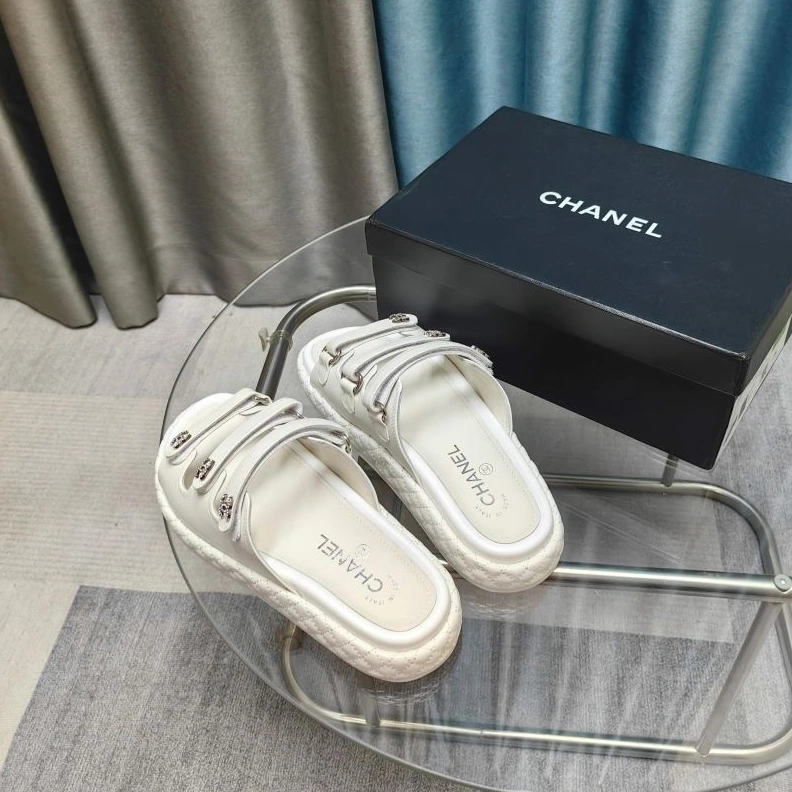 DailyWear Chxnxl Sandals 122952