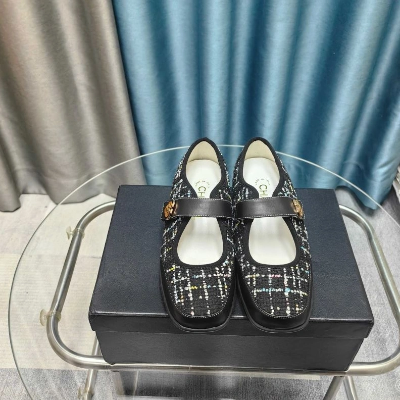 Minimalist Chxnxl Flat Shoes 123198