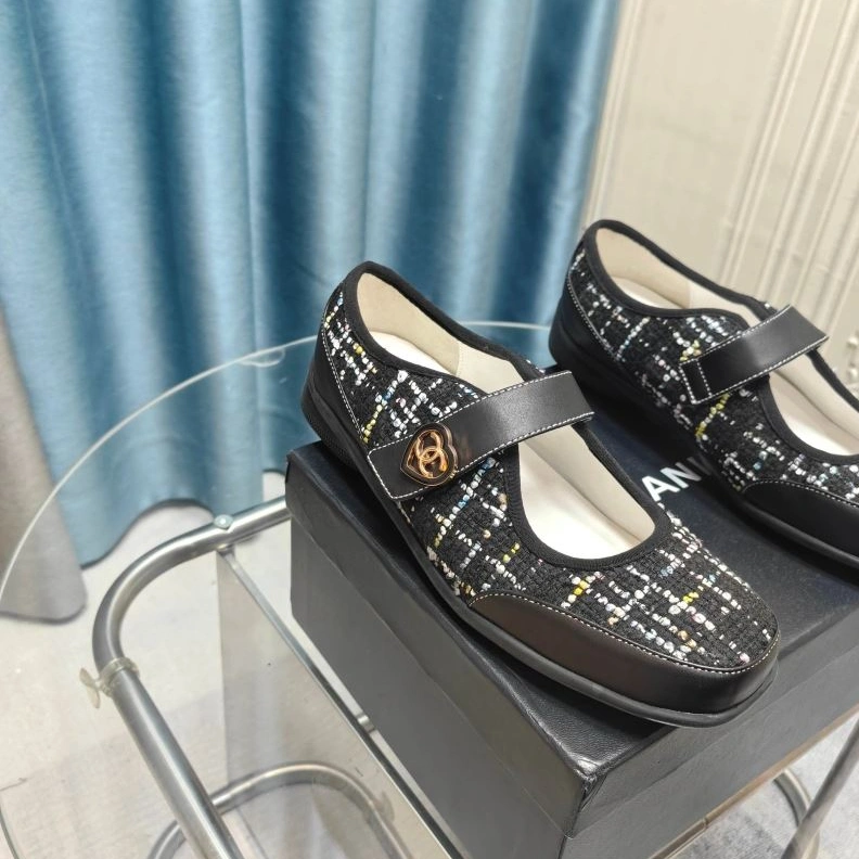 Minimalist Chxnxl Flat Shoes 123198