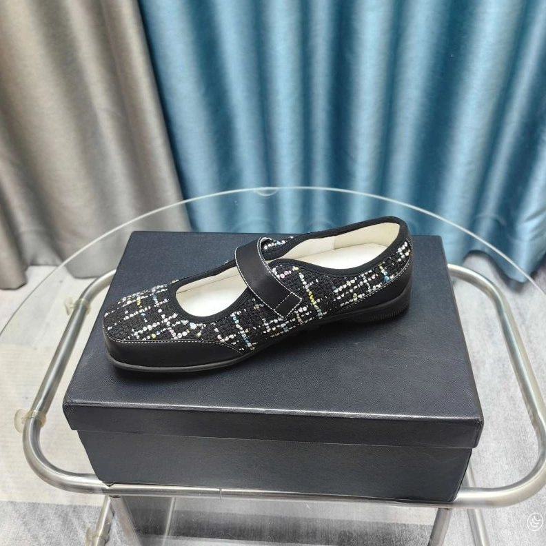 Minimalist Chxnxl Flat Shoes 123198