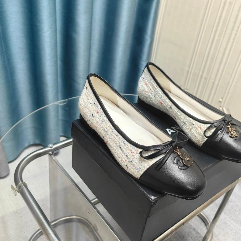 Functional Chxnxl Flat Shoes 123194
