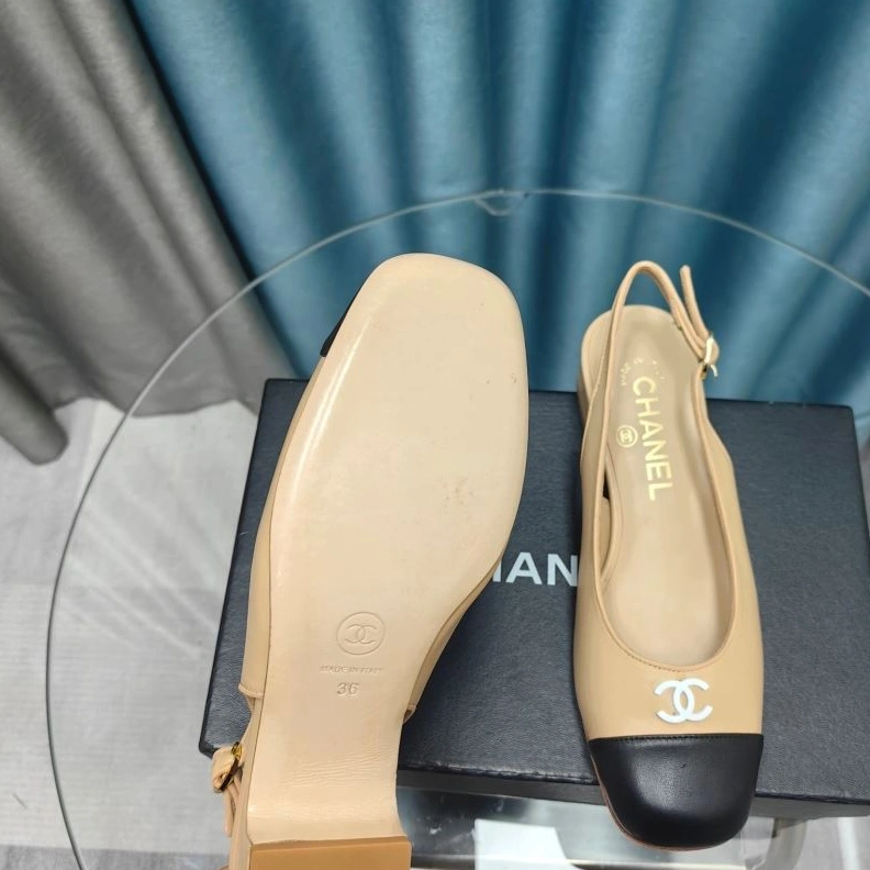 Reliable Chxnxl Sandals 122927