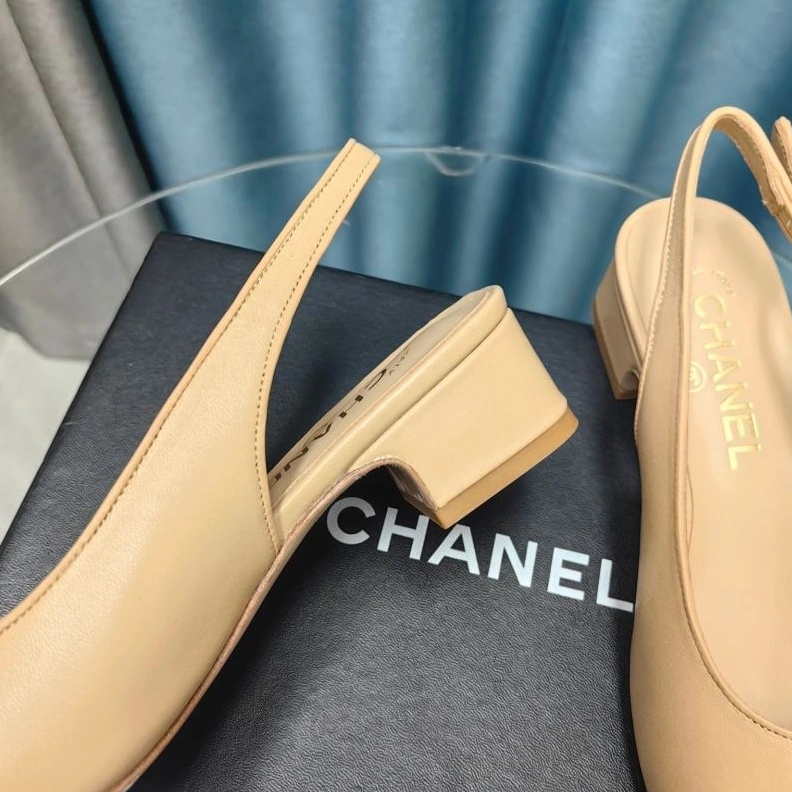 Reliable Chxnxl Sandals 122927