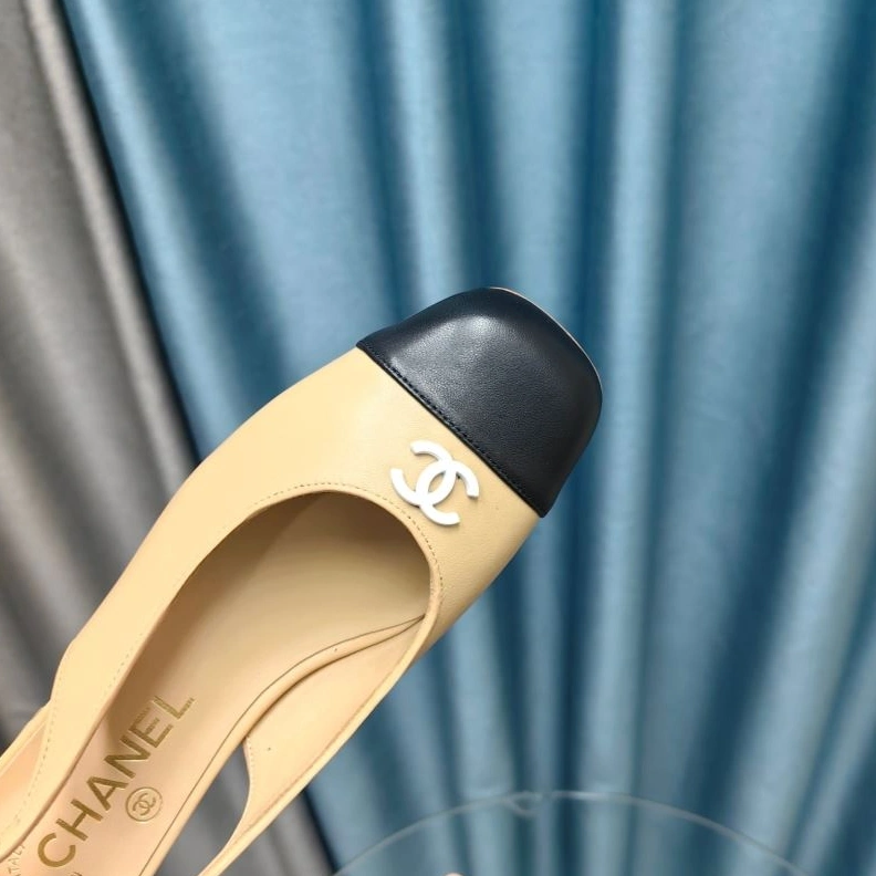 Reliable Chxnxl Sandals 122927
