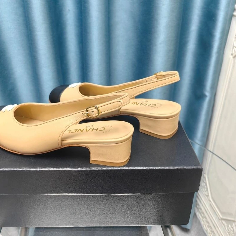 Reliable Chxnxl Sandals 122927