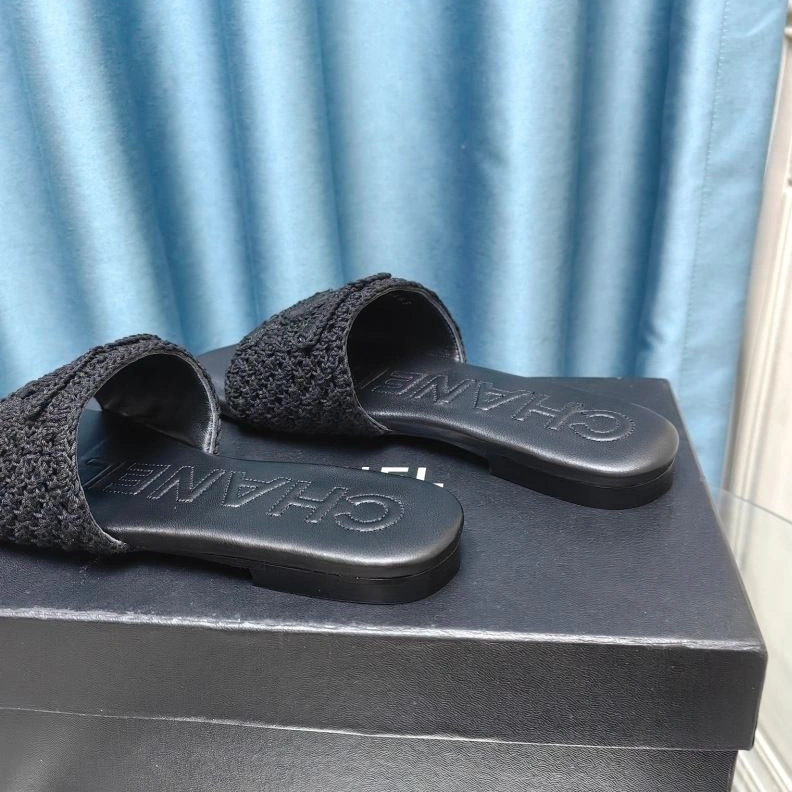Chxnxl Slippers StreetReady 122599