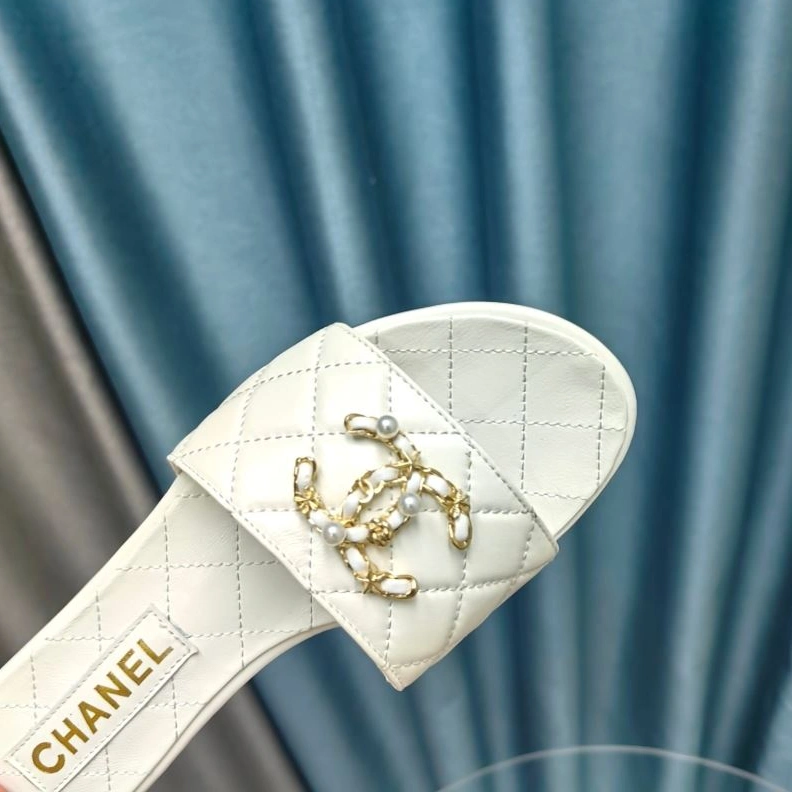 Chxnxl Slippers Compact 122580
