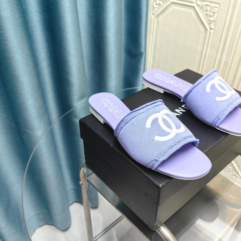 ModernLook Chxnxl Slippers 122569