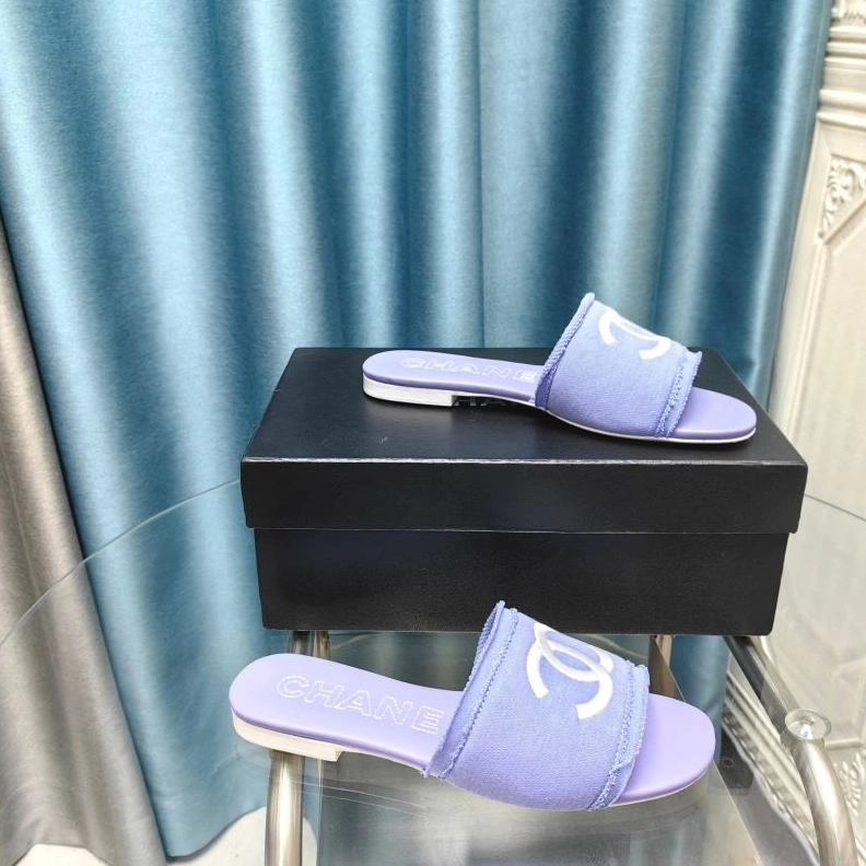 ModernLook Chxnxl Slippers 122569
