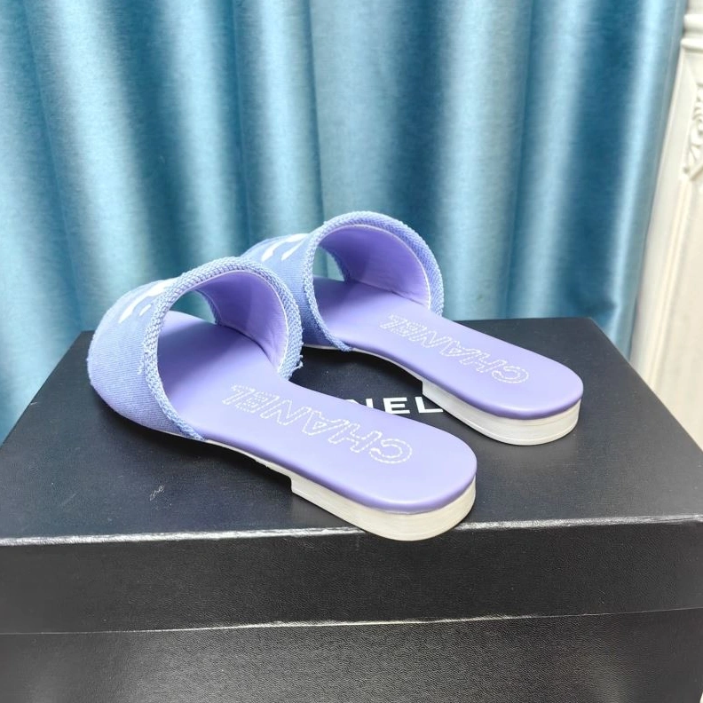 ModernLook Chxnxl Slippers 122569