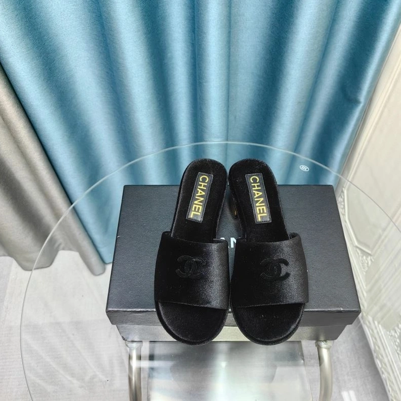 Chxnxl Slippers Practical 122568