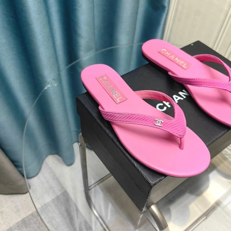 Cozy Chxnxl Slippers 122562