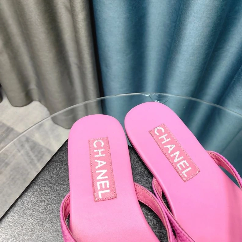 Cozy Chxnxl Slippers 122562