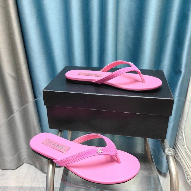 Cozy Chxnxl Slippers 122562