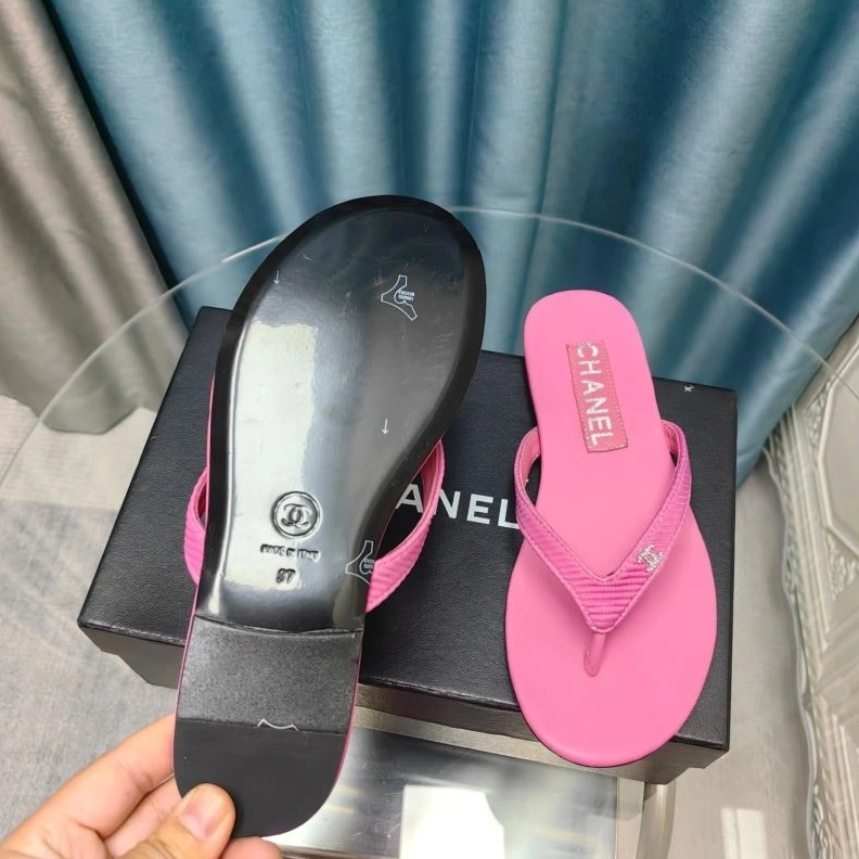 Cozy Chxnxl Slippers 122562