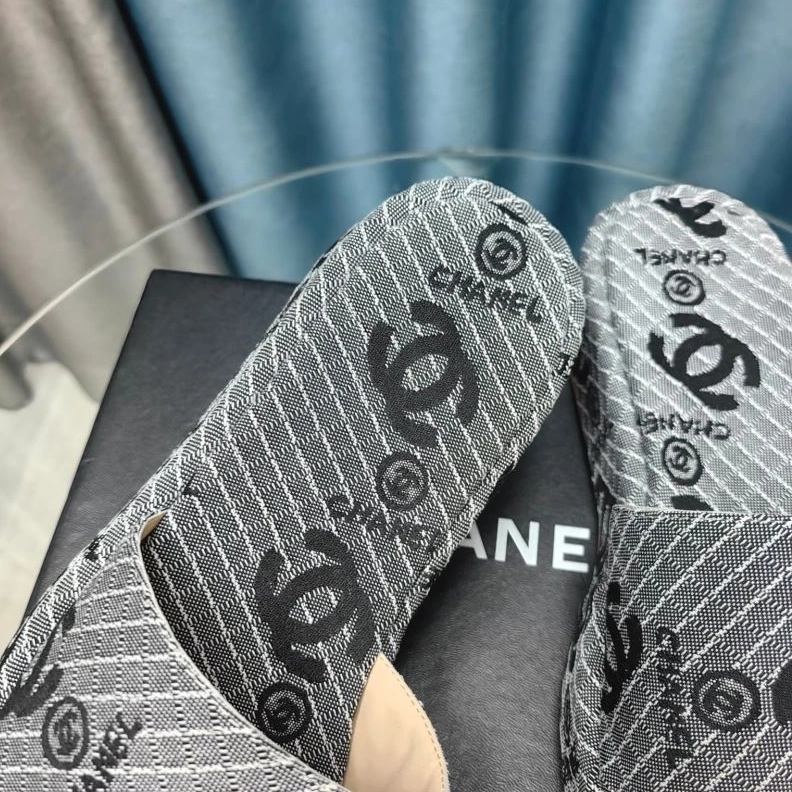 Chxnxl Slippers StreetReady 122552