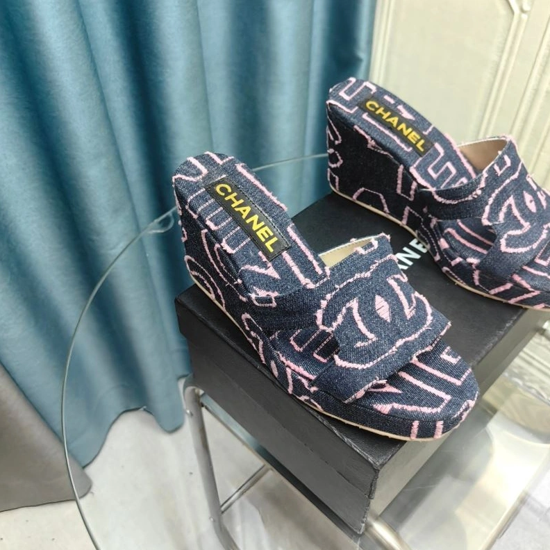 Chxnxl Slippers GoAnywhere 122546