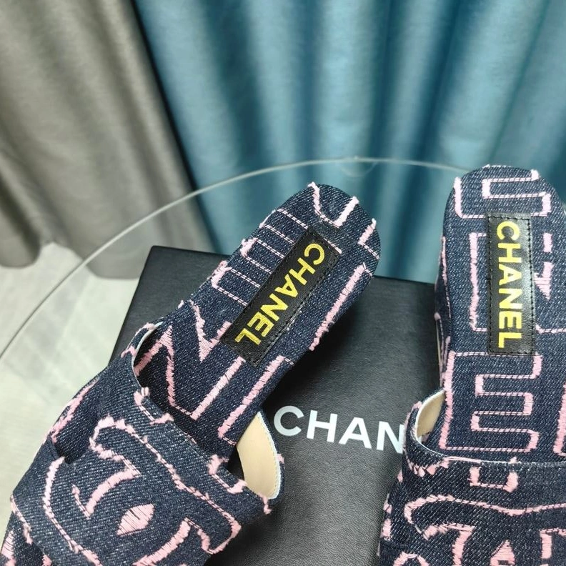 Chxnxl Slippers GoAnywhere 122546