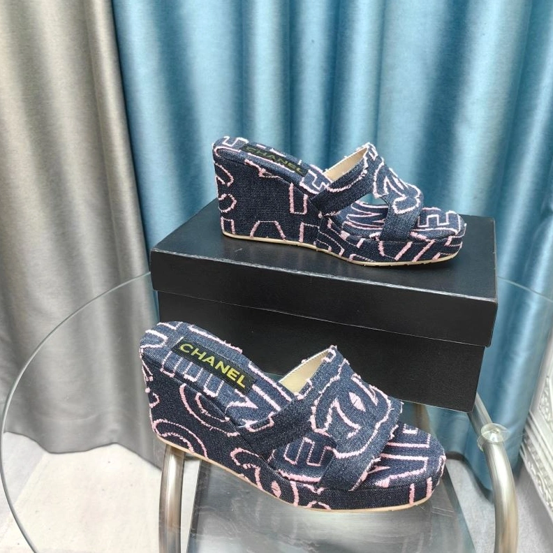 Chxnxl Slippers GoAnywhere 122546