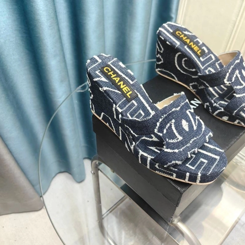 Soft Chxnxl Slippers 122548