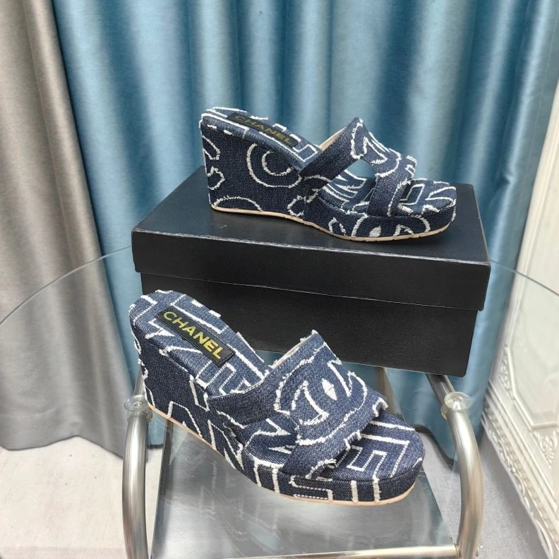 Soft Chxnxl Slippers 122548