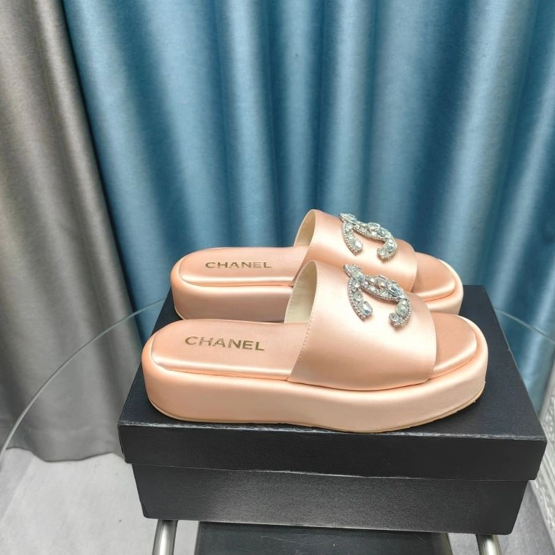 Chxnxl Slippers Bold 122543