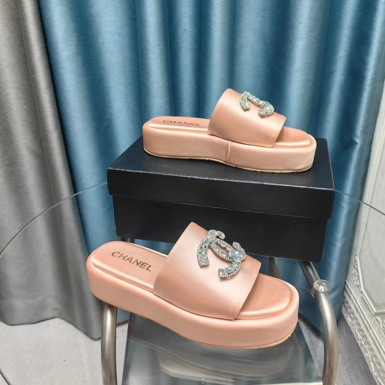 Chxnxl Slippers Bold 122543