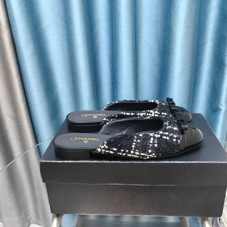 SportInspired Chxnxl Slippers 122544