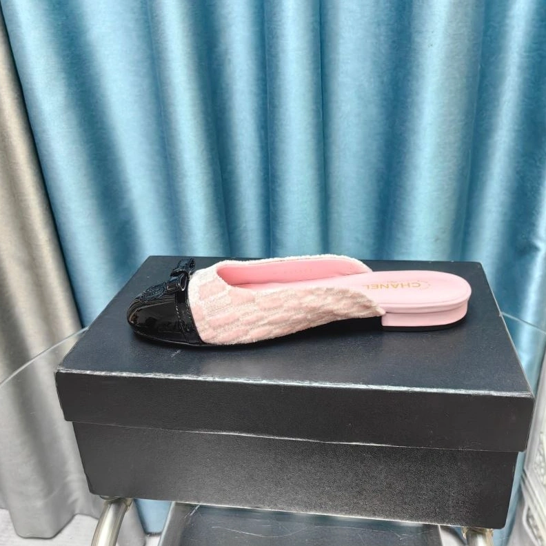 Chxnxl Slippers GoAnywhere 122539