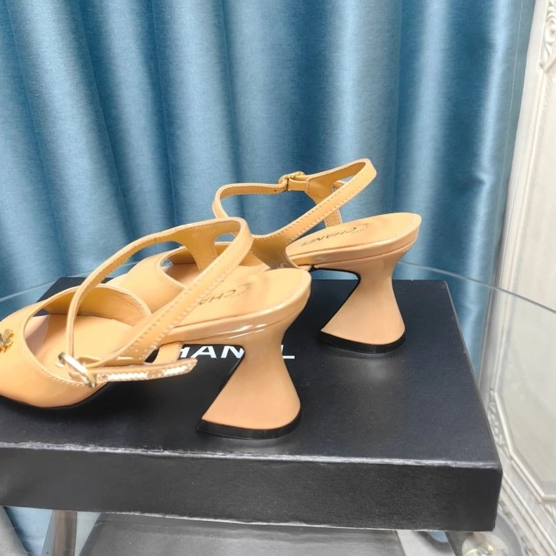 Trendy Chxnxl Sandals 122924