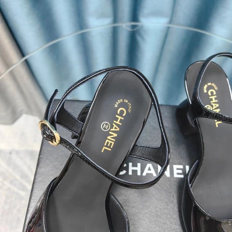 Breathable Chxnxl Sandals 122921