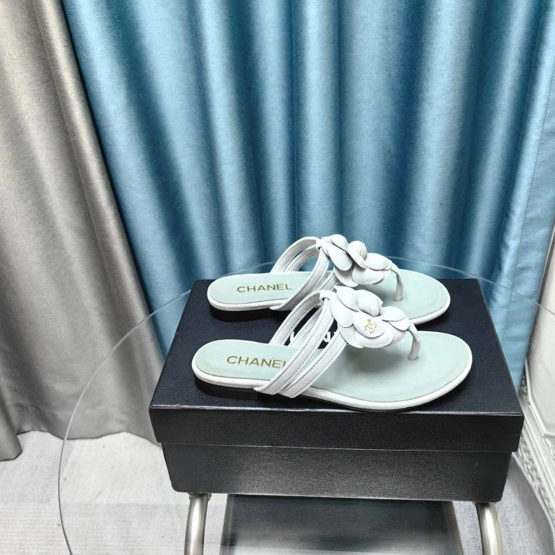 Reliable Chxnxl Slippers 122538