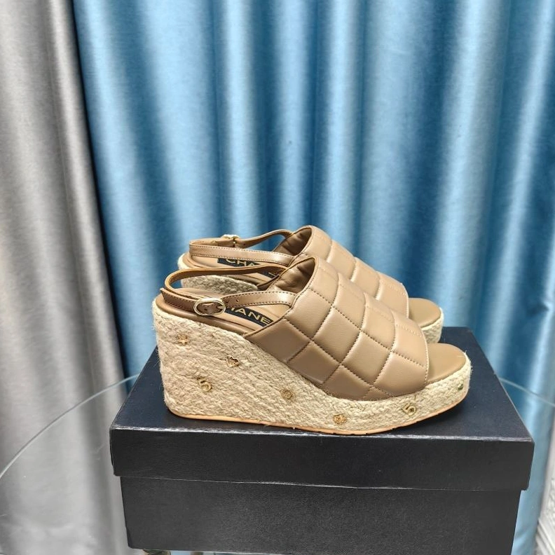 NewStyle Chxnxl Slippers 122530