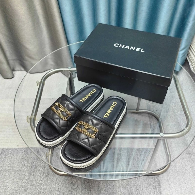 Efficient Chxnxl Slippers 122528