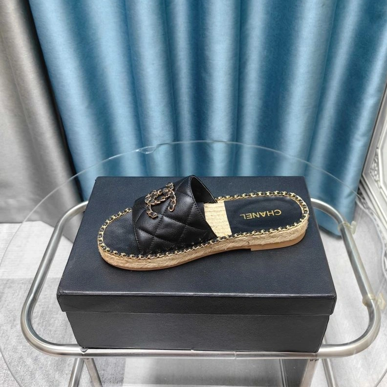 Chxnxl Slippers Sophisticated 122525