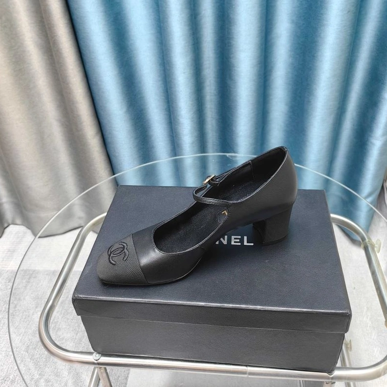 Timeless Chxnxl High Heels 123115