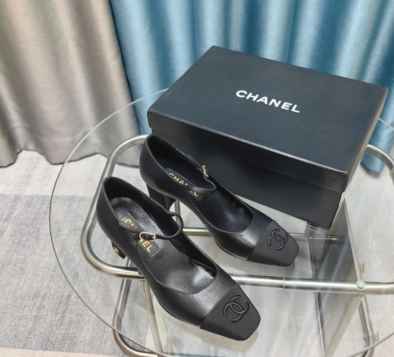 Timeless Chxnxl High Heels 123115