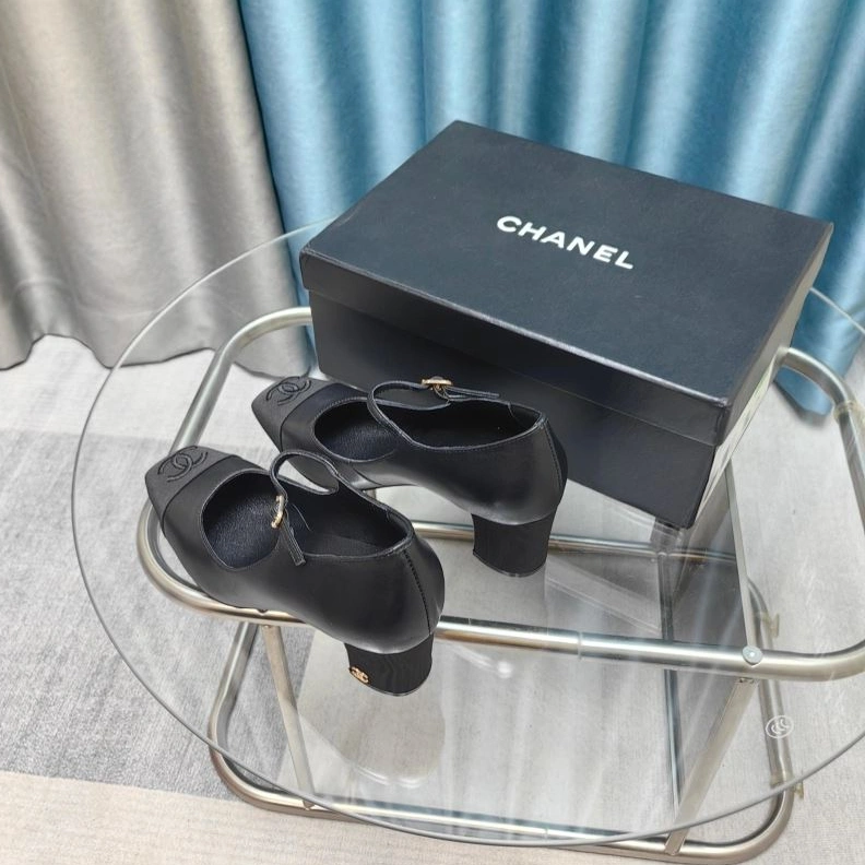 Timeless Chxnxl High Heels 123115