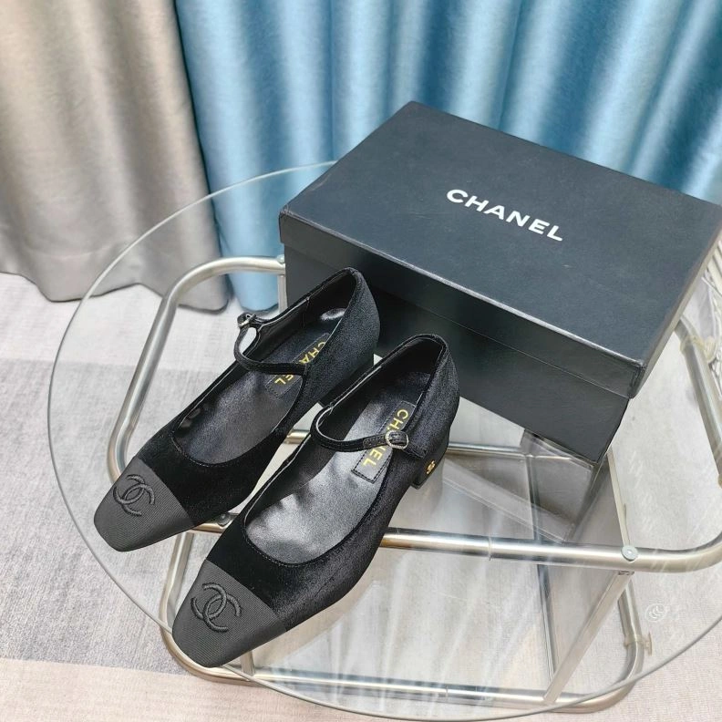 Compact Chxnxl High Heels 123110
