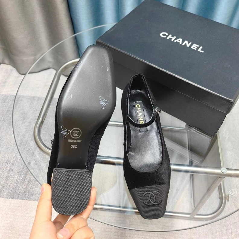Compact Chxnxl High Heels 123110