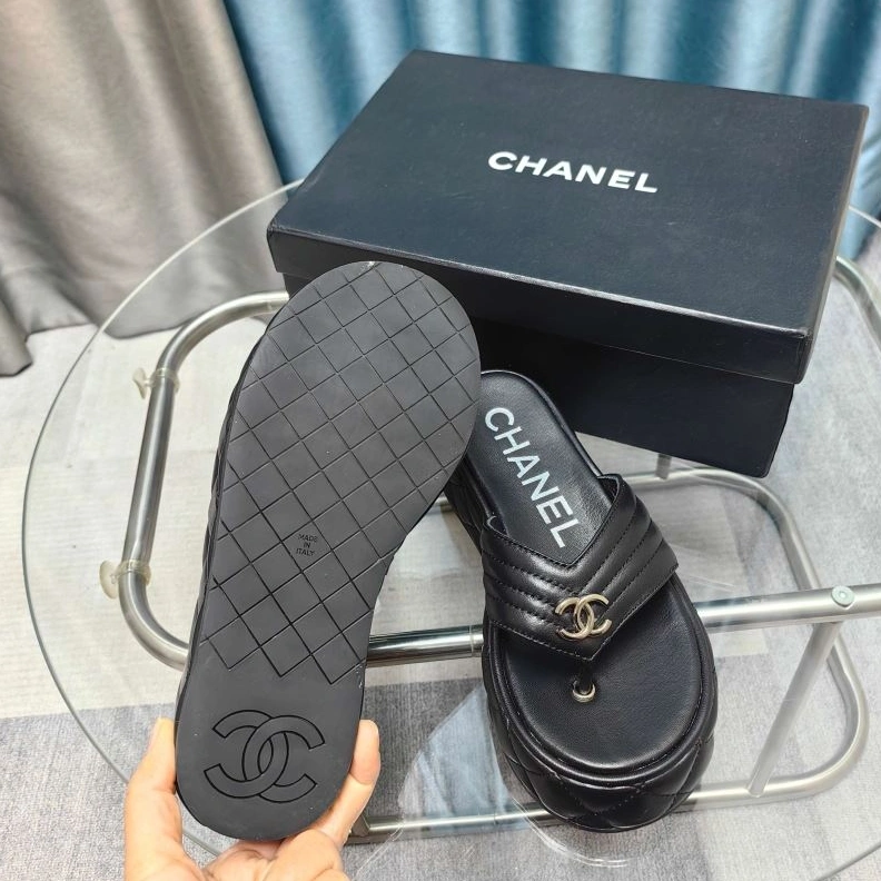 Chxnxl Slippers Practical 122523