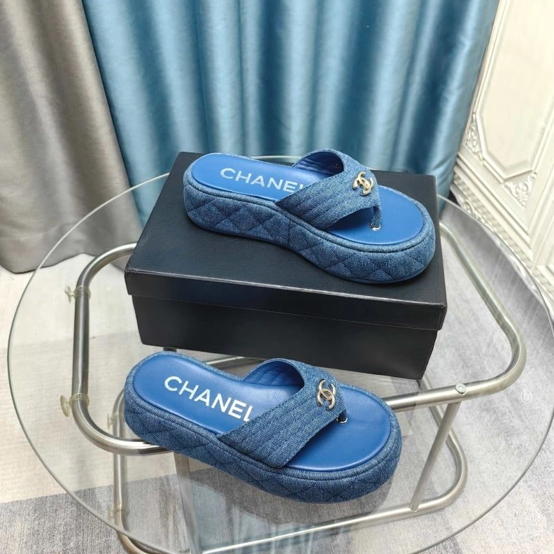 Trendy Chxnxl Slippers 122524