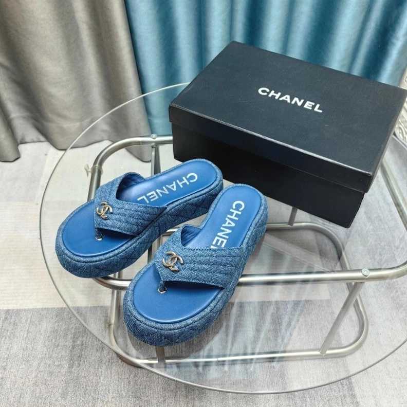 Trendy Chxnxl Slippers 122524